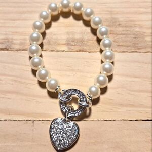 Faux Pearl Stretch Bracelet Silver Tone Crystal Heart Charm NVC Marked